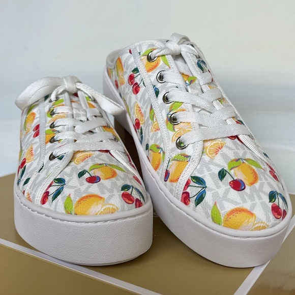 Michael Kors POPPY SLIDE SNEAKERS 
FRUIT PAINT MK SIG SM
49T4POFP1Q Platforms - Picture 6 of 16